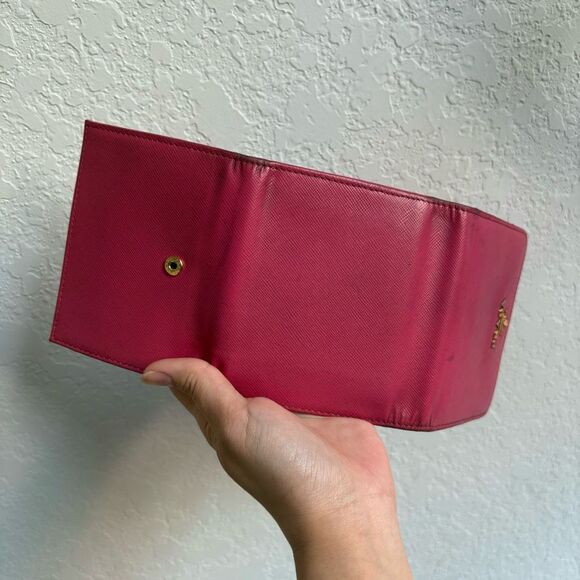 Prada Milano Made in Italy Pink Snap Wallet - Picture 8 of 13